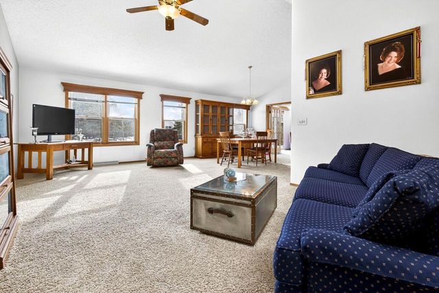 W2967 FARMSTEAD DRIVE, Appleton, WI 54915