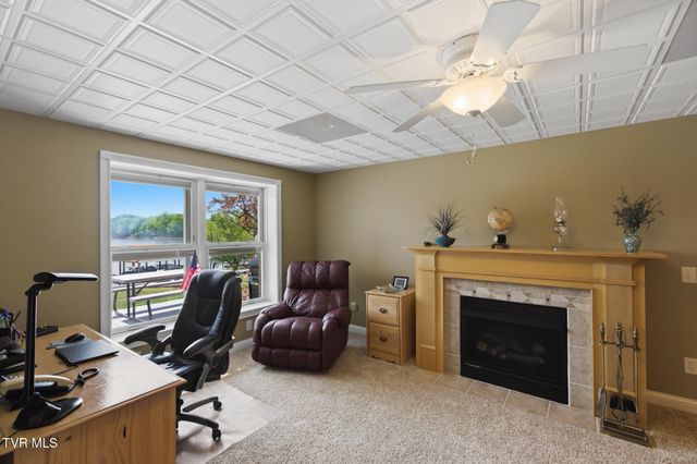 410 Lakeview Street, Bluff City, TN 37618