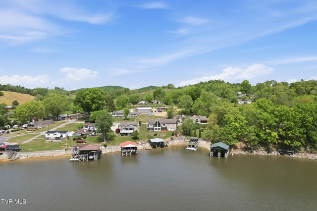 410 Lakeview Street, Bluff City, TN 37618
