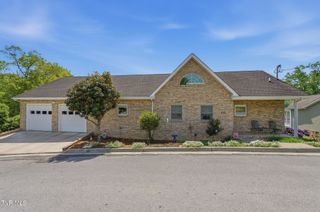 410 Lakeview Street, Bluff City, TN 37618