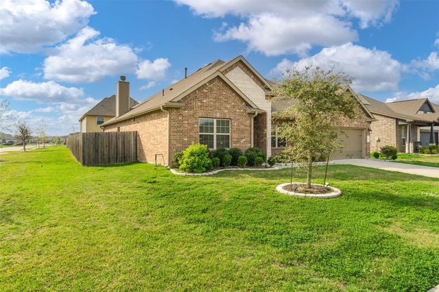 513 Sugar Trail Drive, League City, TX 77573