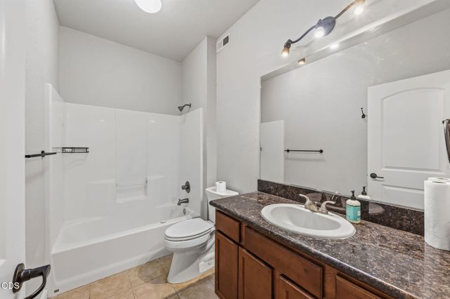 1630 Summer Place, Talent, OR 97540