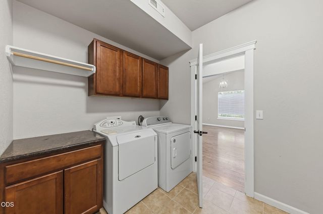 1630 Summer Place, Talent, OR 97540