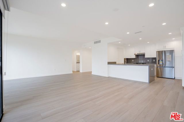 600 W 9th Street 1509, Los Angeles, CA 90015