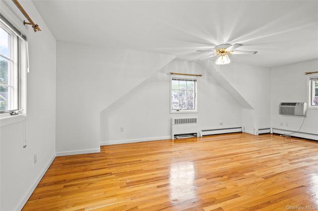 54 Edgewood Road, Port Washington, NY 11050