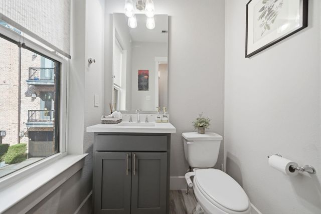 2813 Hicks Street, Houston, TX 77007