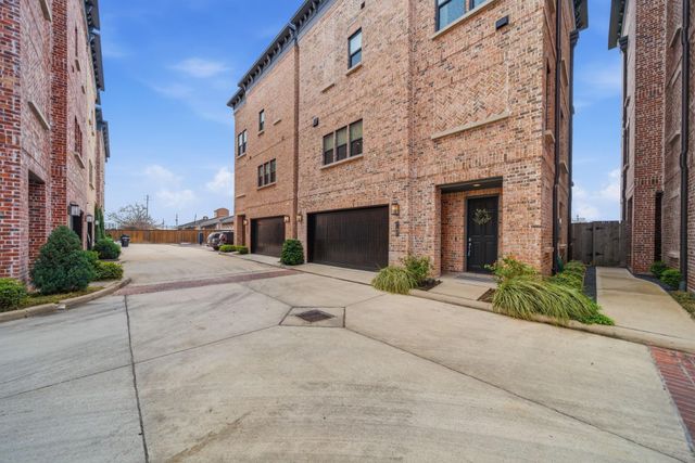 2813 Hicks Street, Houston, TX 77007