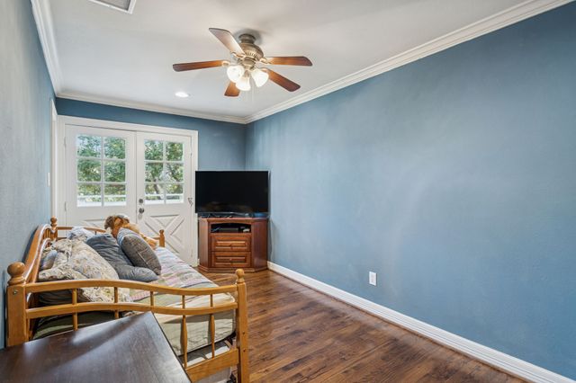 8212 Midway Road, Dallas, TX 75209