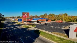 27020 Michigan Avenue, Inkster, MI 48141