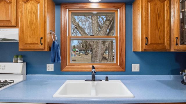 630 Lincoln Avenue, Prairie Du Sac, WI 53578