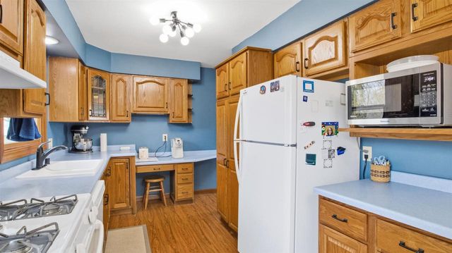 630 Lincoln Avenue, Prairie Du Sac, WI 53578