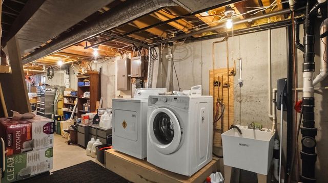 630 Lincoln Avenue, Prairie Du Sac, WI 53578