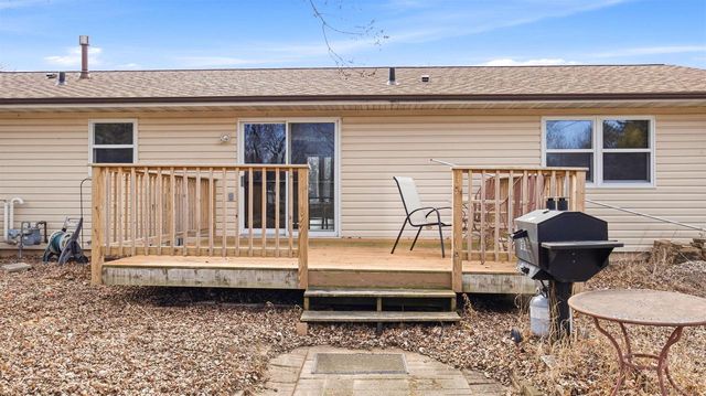 630 Lincoln Avenue, Prairie Du Sac, WI 53578