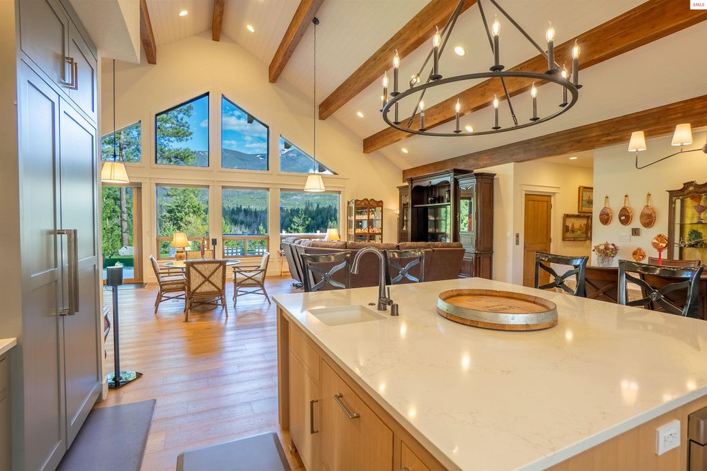 893 Pinnacle Circle, Bonners Ferry, ID 83805 photo 10