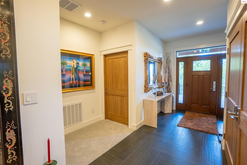 893 Pinnacle Circle, Bonners Ferry, ID 83805 photo 14