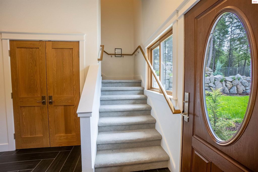 893 Pinnacle Circle, Bonners Ferry, ID 83805 photo 27