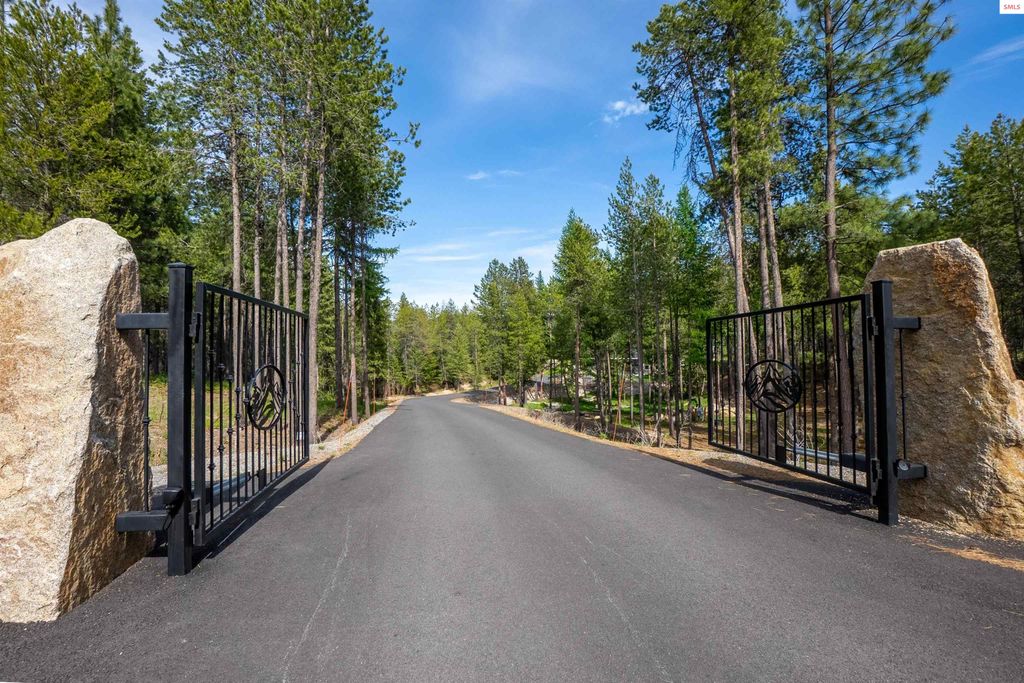 893 Pinnacle Circle, Bonners Ferry, ID 83805 photo 55