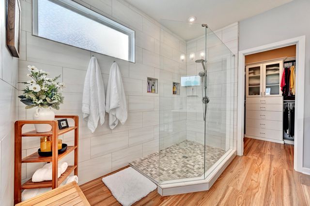 9980 Meadow Glen Drive, Independence, KY 41051