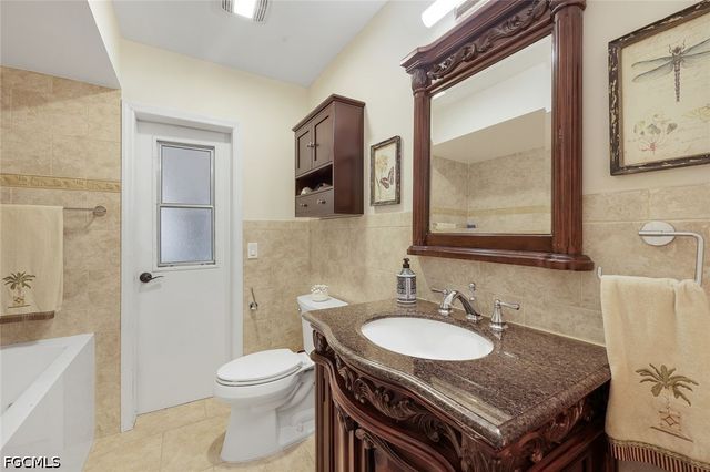 2133 SW 40th TER, Cape Coral, FL 33914
