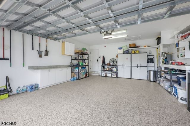 2133 SW 40th TER, Cape Coral, FL 33914