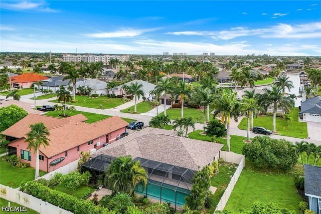 2133 SW 40th TER, Cape Coral, FL 33914