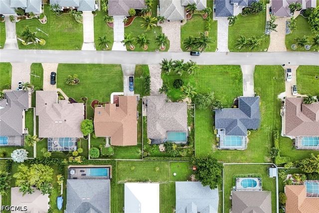 2133 SW 40th TER, Cape Coral, FL 33914
