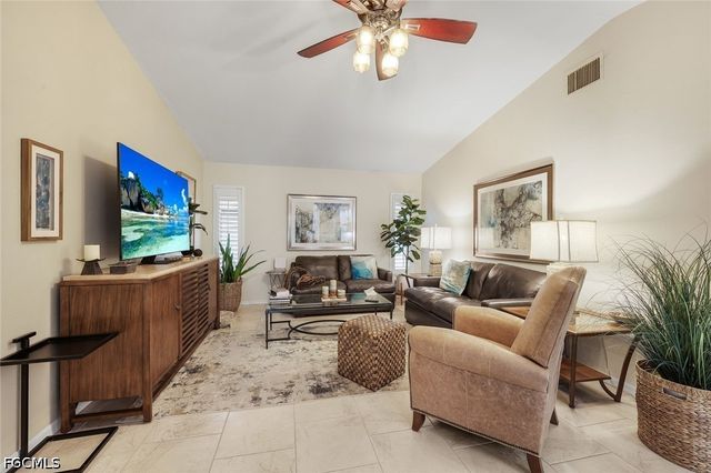 2133 SW 40th TER, Cape Coral, FL 33914