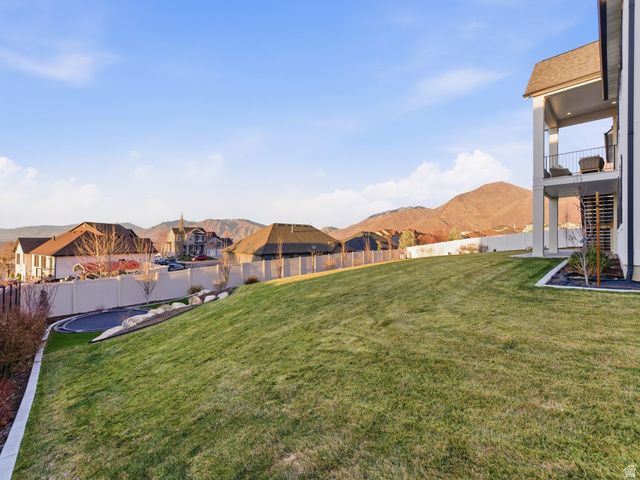 194 W MEADOW LARK LN, Elk Ridge, UT 84651