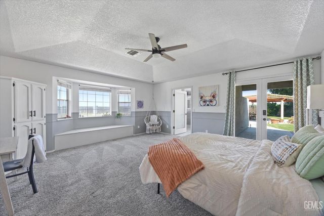 24930 Sullivan Road, Bakersfield, CA 93314