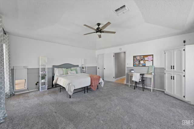 24930 Sullivan Road, Bakersfield, CA 93314