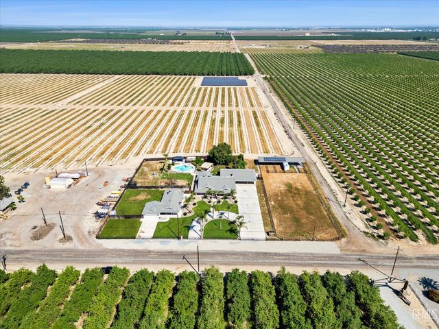 24930 Sullivan Road, Bakersfield, CA 93314