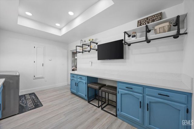 24930 Sullivan Road, Bakersfield, CA 93314