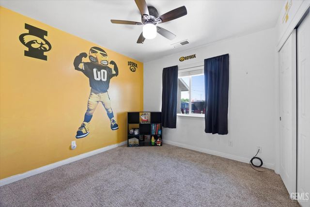 24930 Sullivan Road, Bakersfield, CA 93314