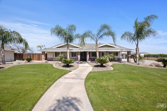 24930 Sullivan Road, Bakersfield, CA 93314