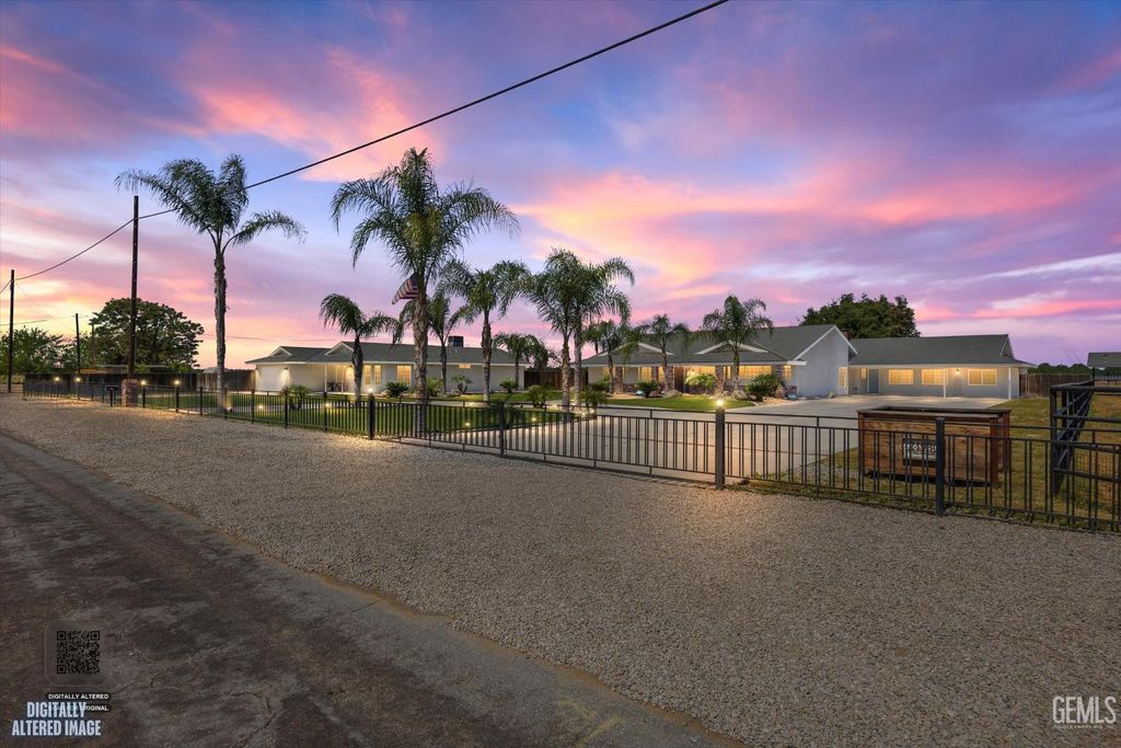 24930 Sullivan Road, Bakersfield, CA 93314