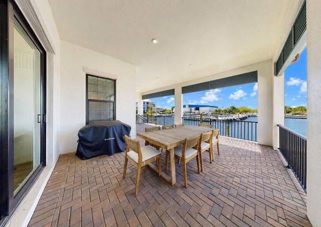 3016 CHRISTOPHERS WATCH LANE, Ruskin, FL 33570
