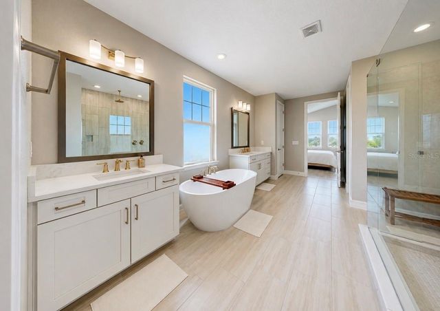 3016 CHRISTOPHERS WATCH LANE, Ruskin, FL 33570
