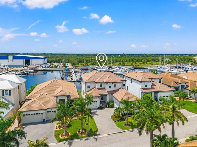 3016 CHRISTOPHERS WATCH LANE, Ruskin, FL 33570