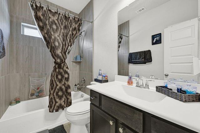 1913 Kirby Landing Drive, Houston, TX 77051