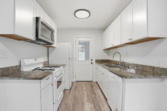 312 SW Hollywood Sw Boulevard, Fort Walton Beach, FL 32548