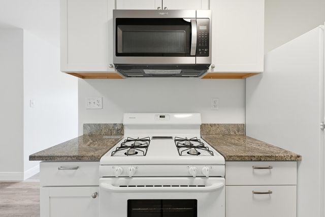 312 SW Hollywood Sw Boulevard, Fort Walton Beach, FL 32548