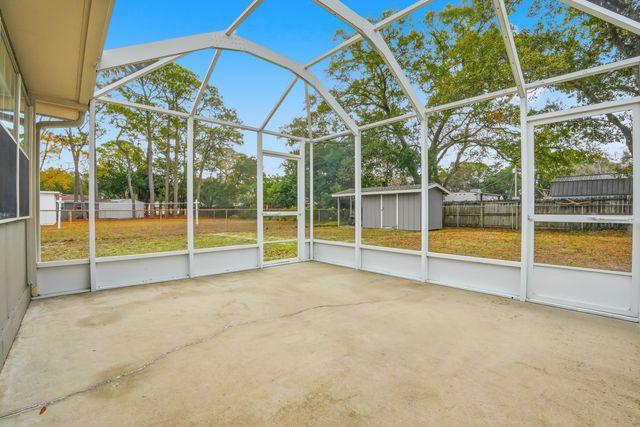 312 SW Hollywood Sw Boulevard, Fort Walton Beach, FL 32548