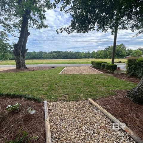 18797 Carolina Street, Robertsdale, AL 36567