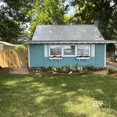 18797 Carolina Street, Robertsdale, AL 36567