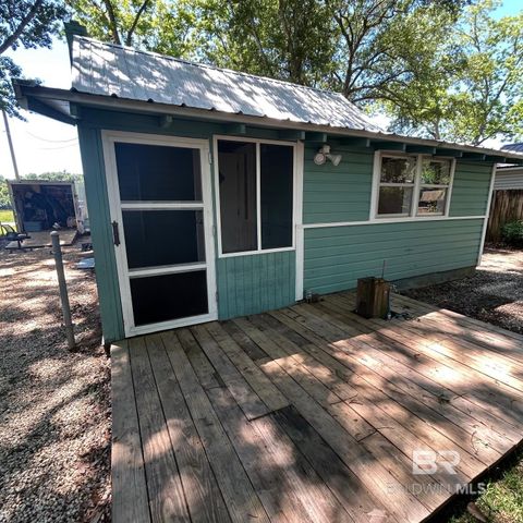 18797 Carolina Street, Robertsdale, AL 36567