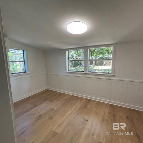 18797 Carolina Street, Robertsdale, AL 36567