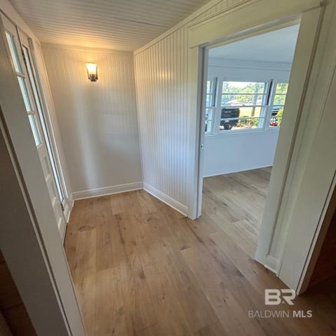 18797 Carolina Street, Robertsdale, AL 36567