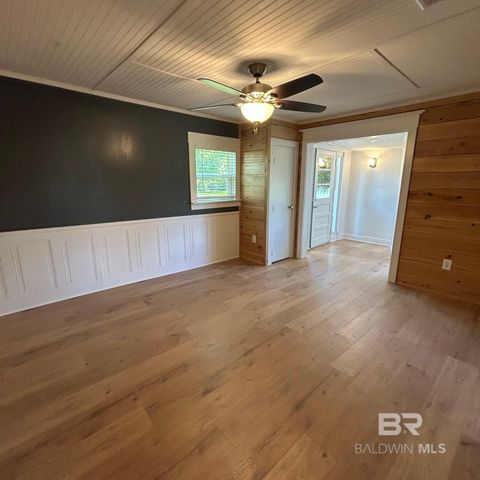 18797 Carolina Street, Robertsdale, AL 36567