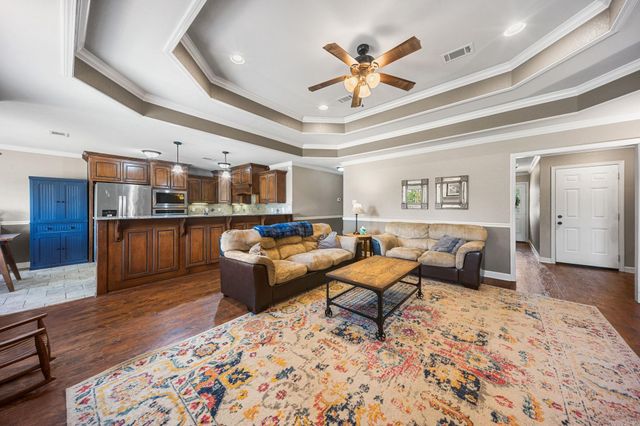 144 Bobwhite Trail, Lonoke, AR 72086