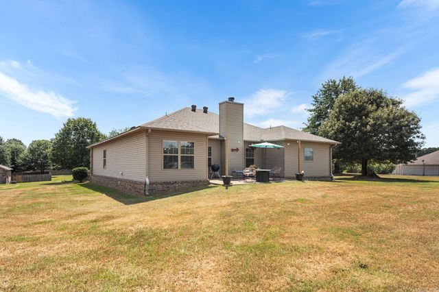 144 Bobwhite Trail, Lonoke, AR 72086